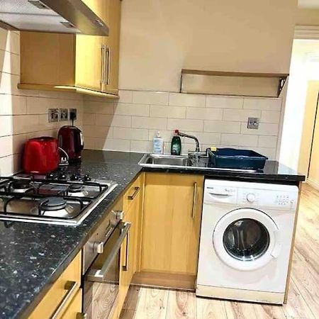 Cosy One Bedroom Flat In Central Лондон Екстер'єр фото