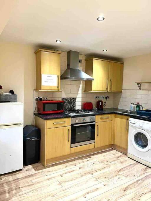 Cosy One Bedroom Flat In Central Лондон Екстер'єр фото